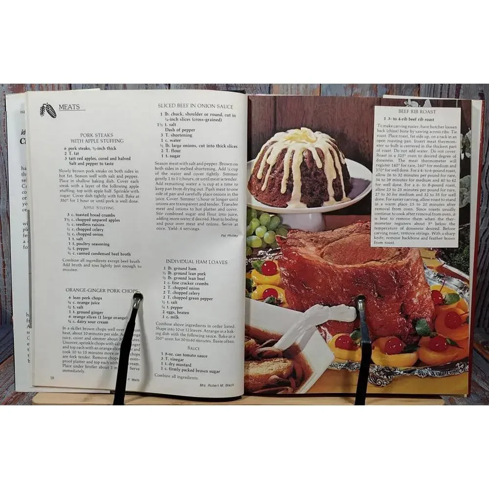 Ideals Christmas Cookbook Treasury by Bonanza‎ Books